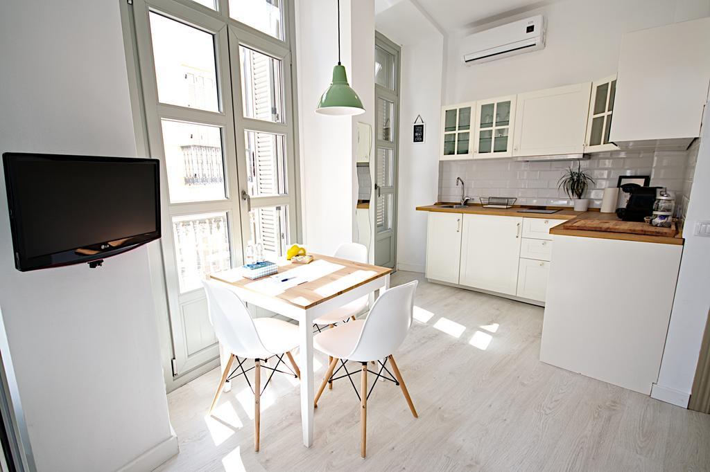 Malagaurbanrooms - Central Suites Экстерьер фото