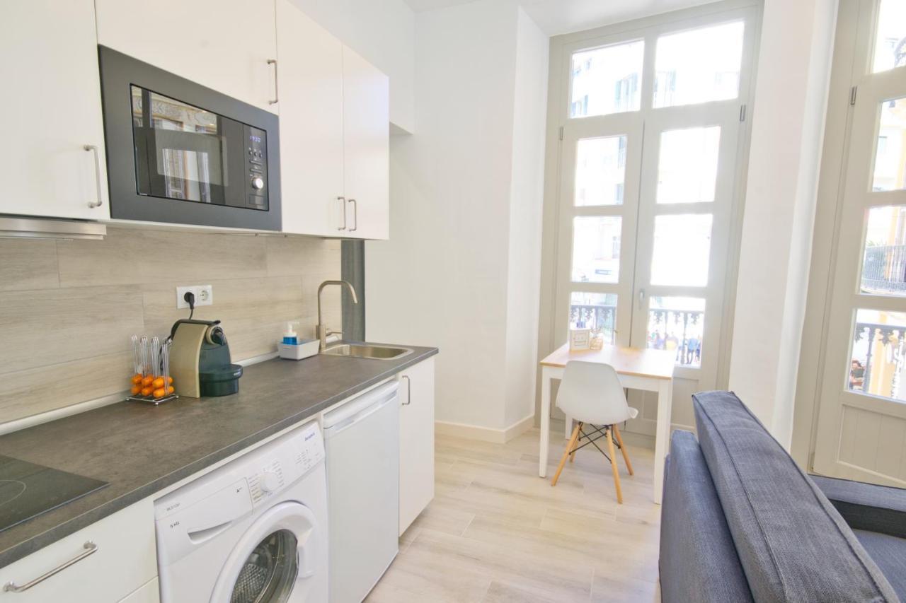 Malagaurbanrooms - Central Suites Экстерьер фото